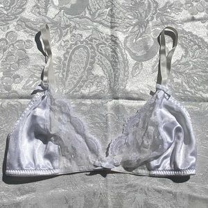 ***SOLD Vintage Deadstock bra